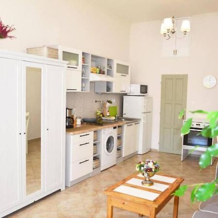 Apartment Elizabeth 1 Кошице Экстерьер фото